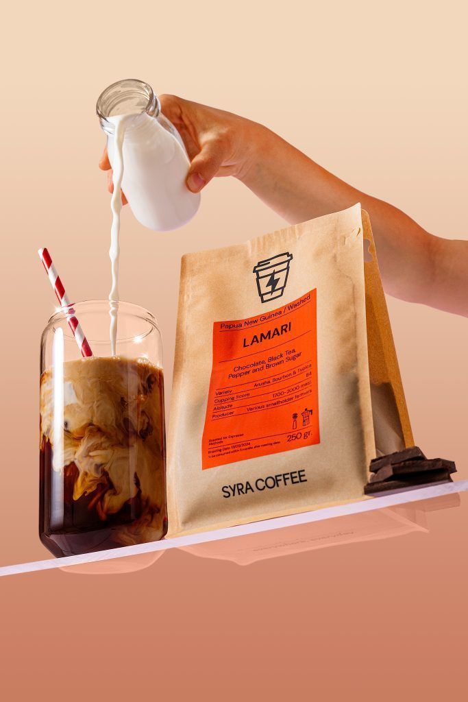 fotografía comercial de café de la marca syra coffee. Capturando la Esencia fotógrafo comercial de producto y gastronómico para uso publicitario